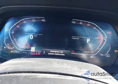 2021 BMW X6 xDrive40I z USA, uszkodzony, nr VIN 5UXCY6C07M9E34441